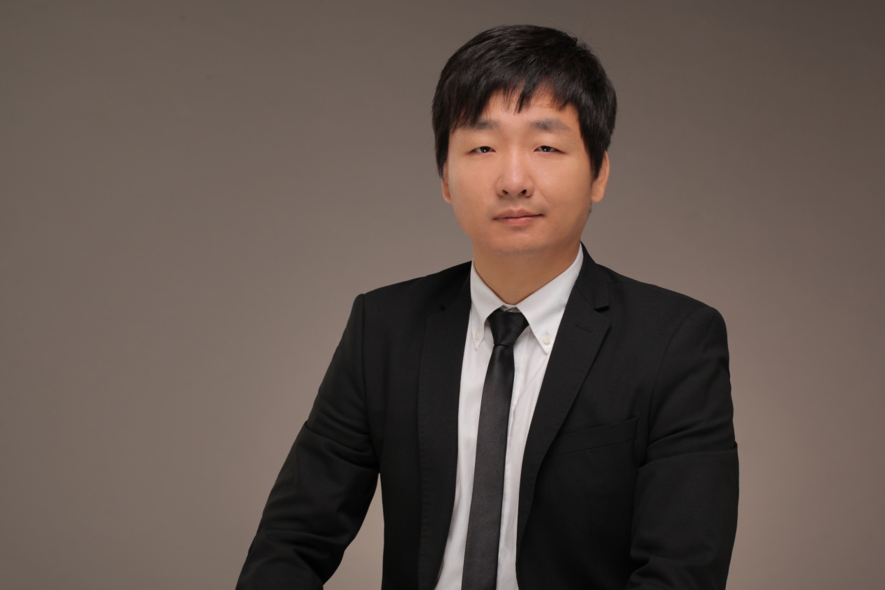 20170314104137000000_1_77.jpg 黄皓.jpg